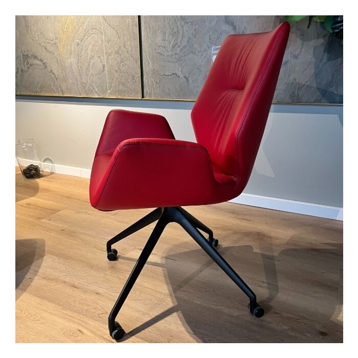 Leolux Eetkamerstoel Mime Twist
