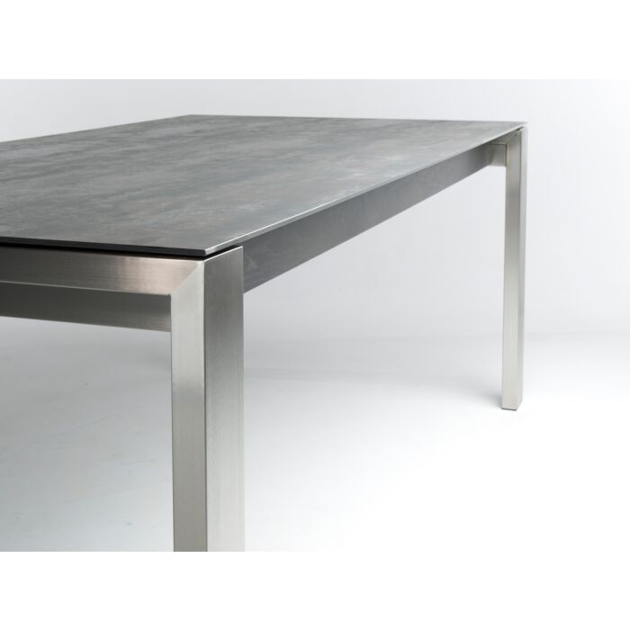 Bert Plantagie Eettafel Opi Dekton