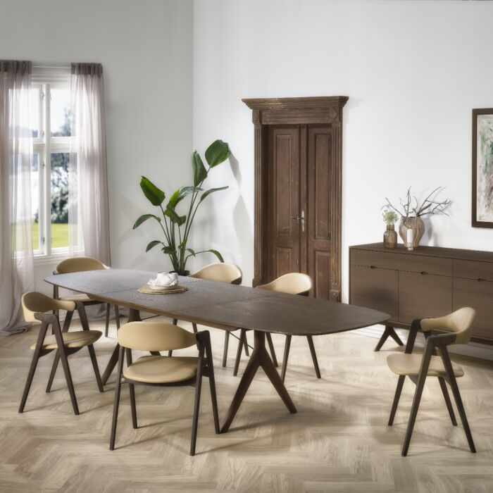 Eettafel Collum
