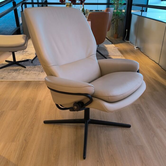 Stressless Relaxfauteuil Rome M inclusief Hocker leder